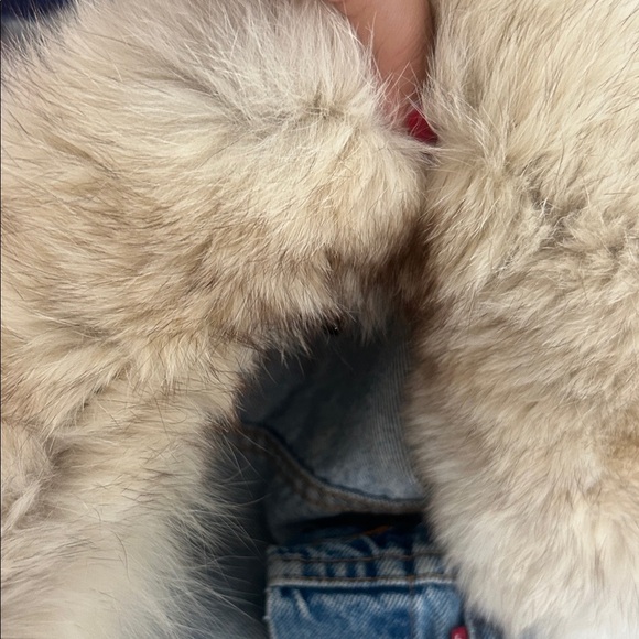 REFORMATION x Levi's Blue Denim Jacket with Real Fur Trim RARE size S - Picture 4 of 8